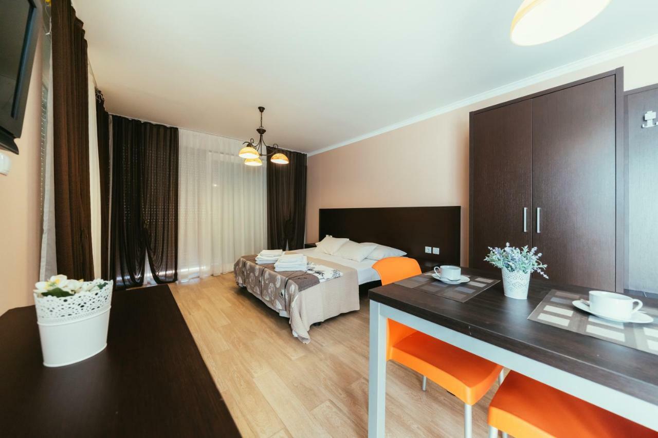 Apartments Prestige بيتريتْشاني المظهر الخارجي الصورة